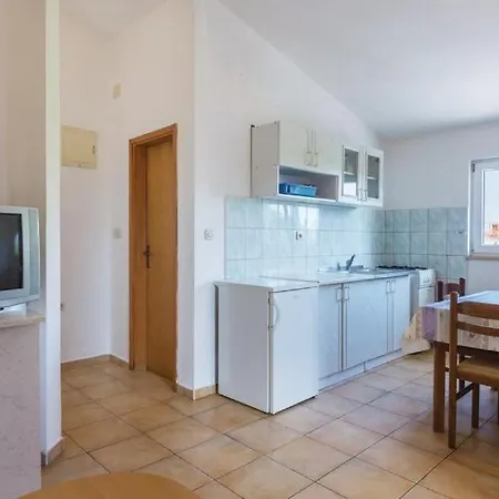 Valdebek 2 Apartamento Pula