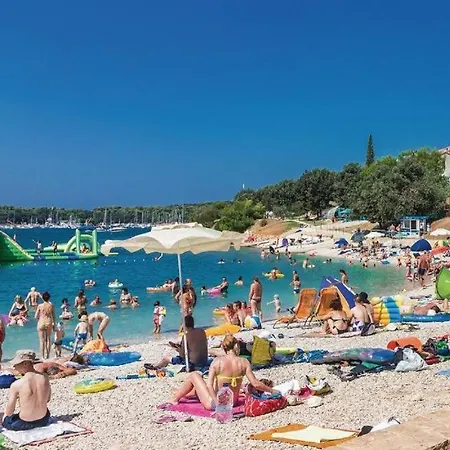 Valdebek 2 Apartamento Pula