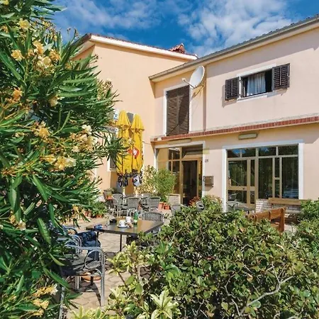 Apartamento Valdebek 2